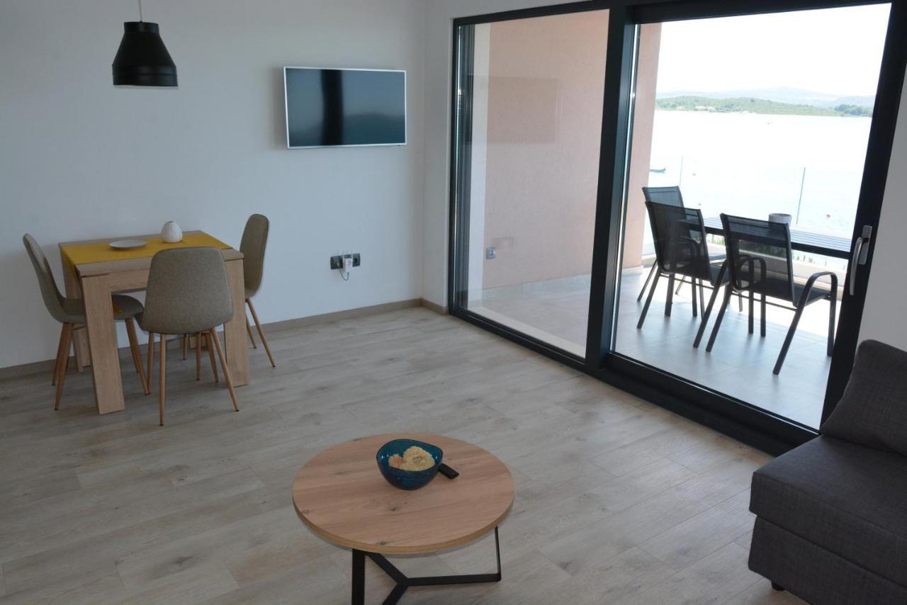 Sole Apartman Turanj Kültér fotó