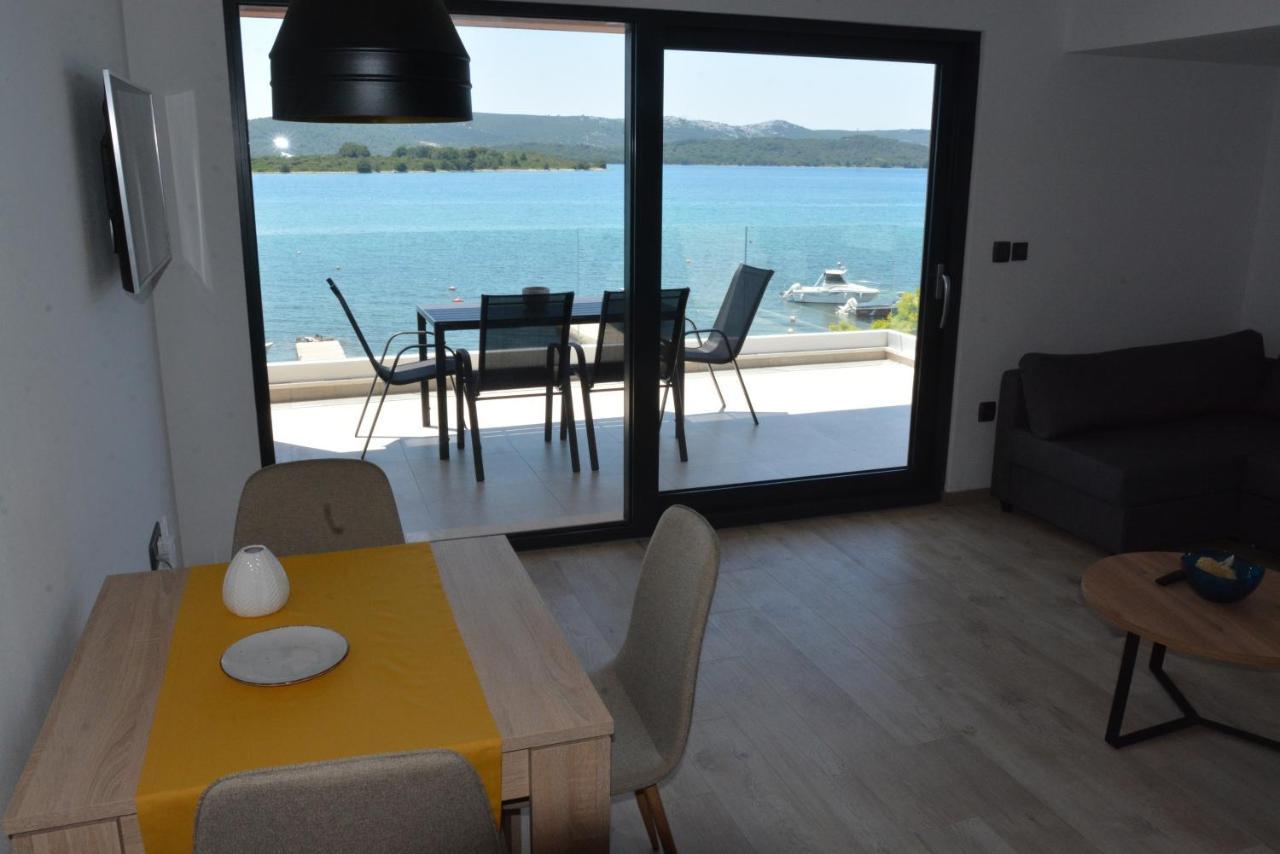 Sole Apartman Turanj Kültér fotó