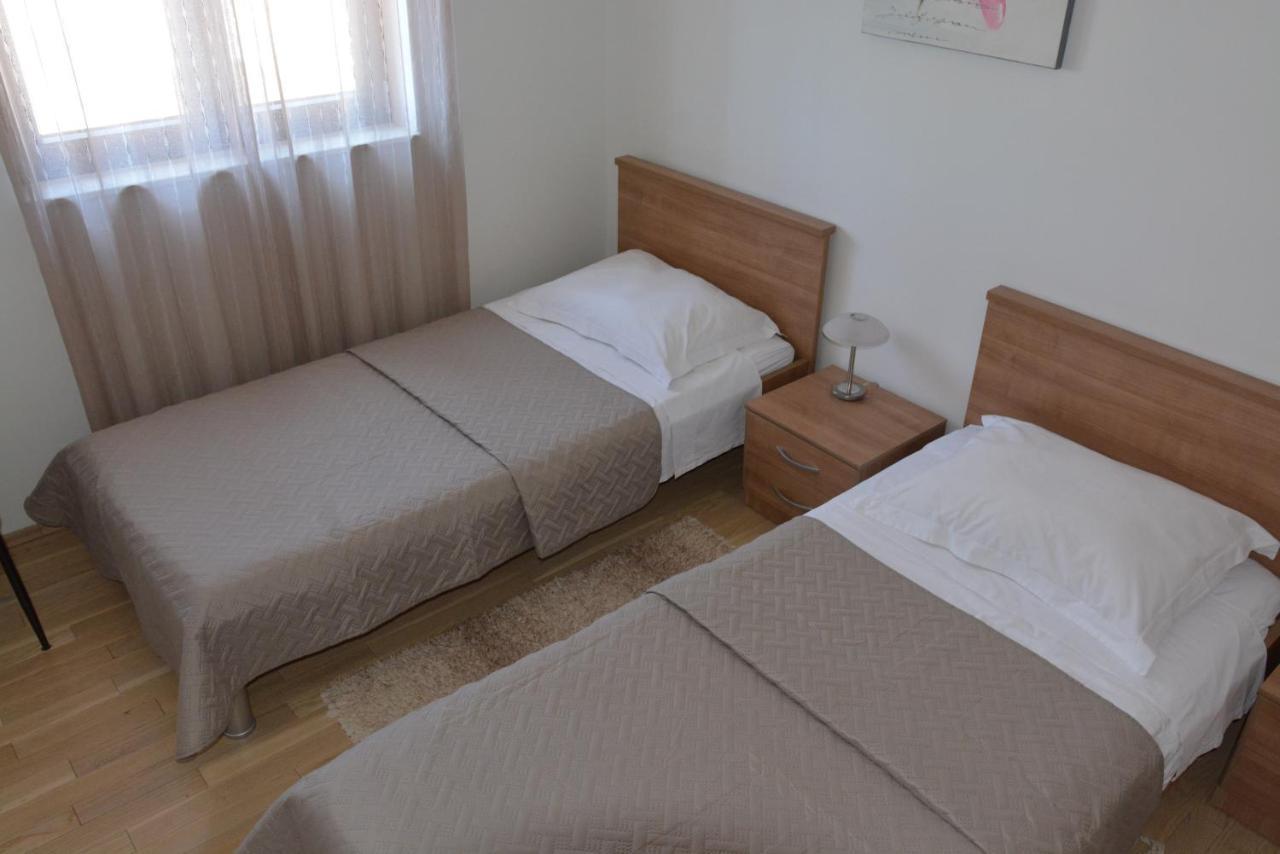 Sole Apartman Turanj Kültér fotó