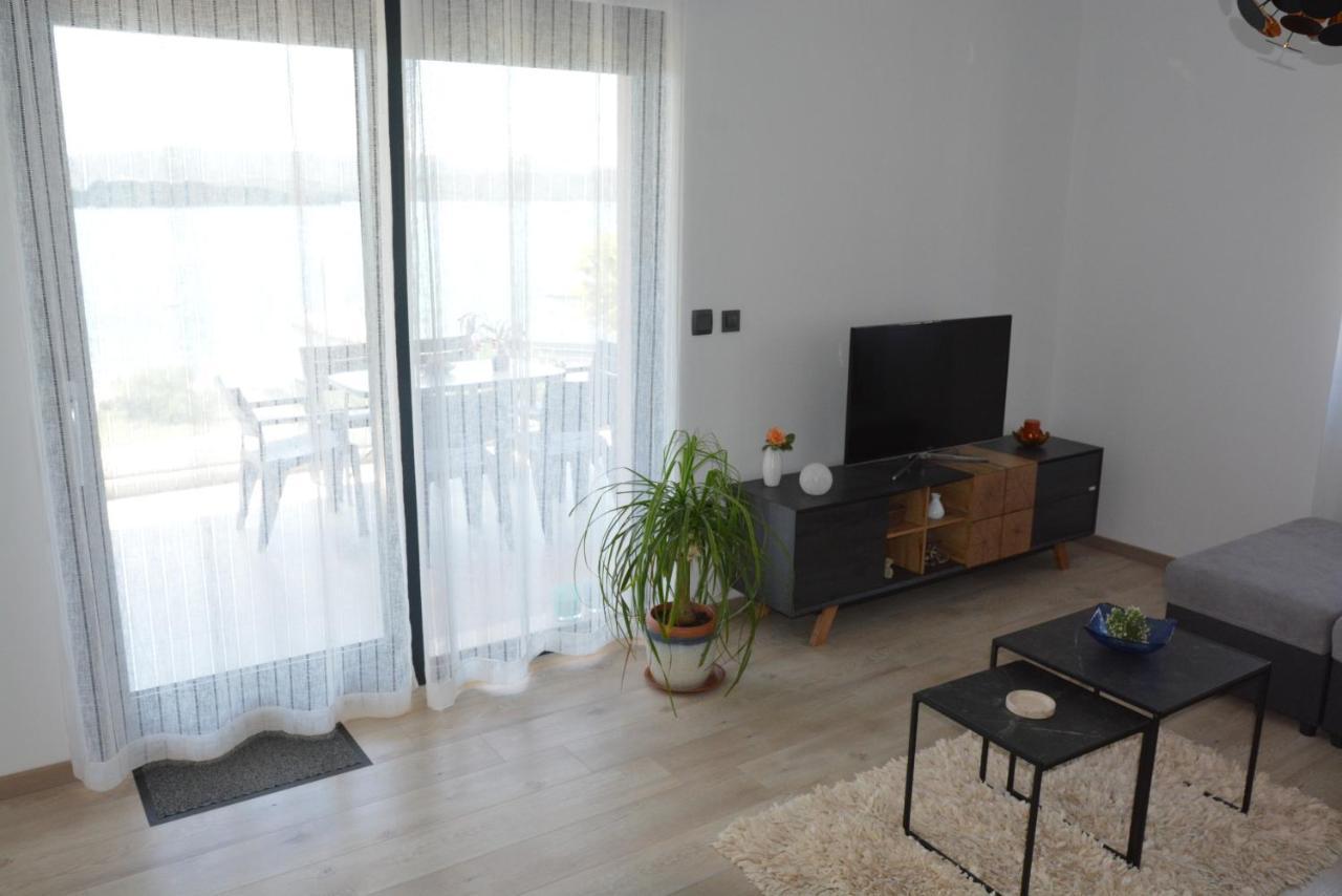 Sole Apartman Turanj Kültér fotó