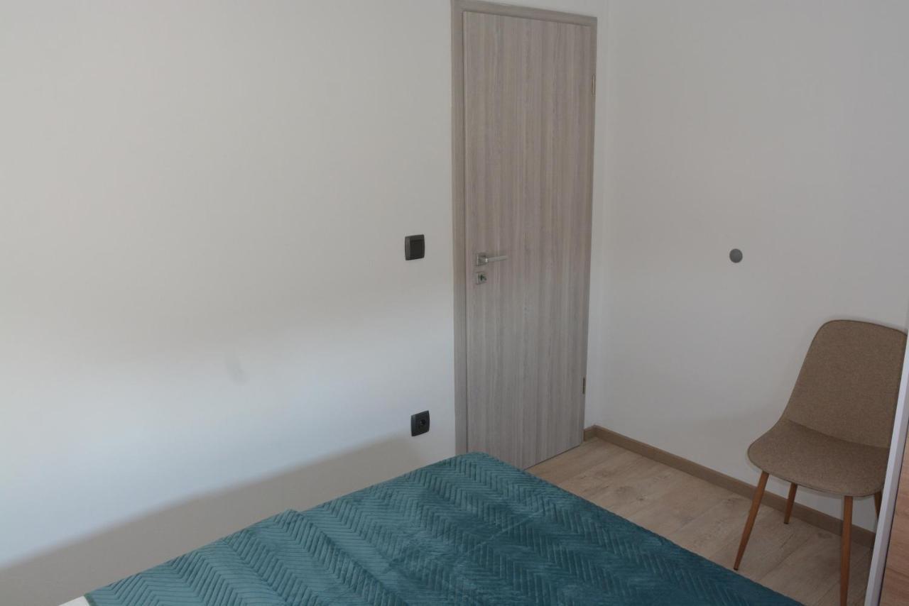 Sole Apartman Turanj Kültér fotó