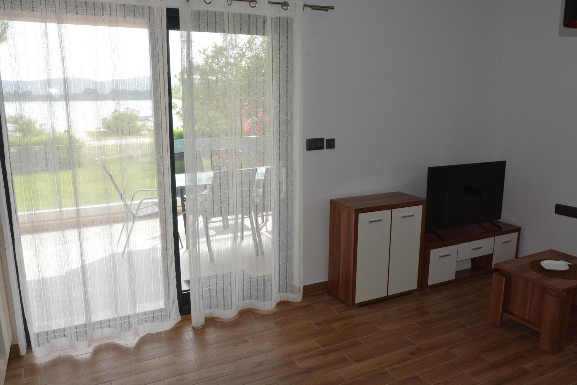 Sole Apartman Turanj Kültér fotó